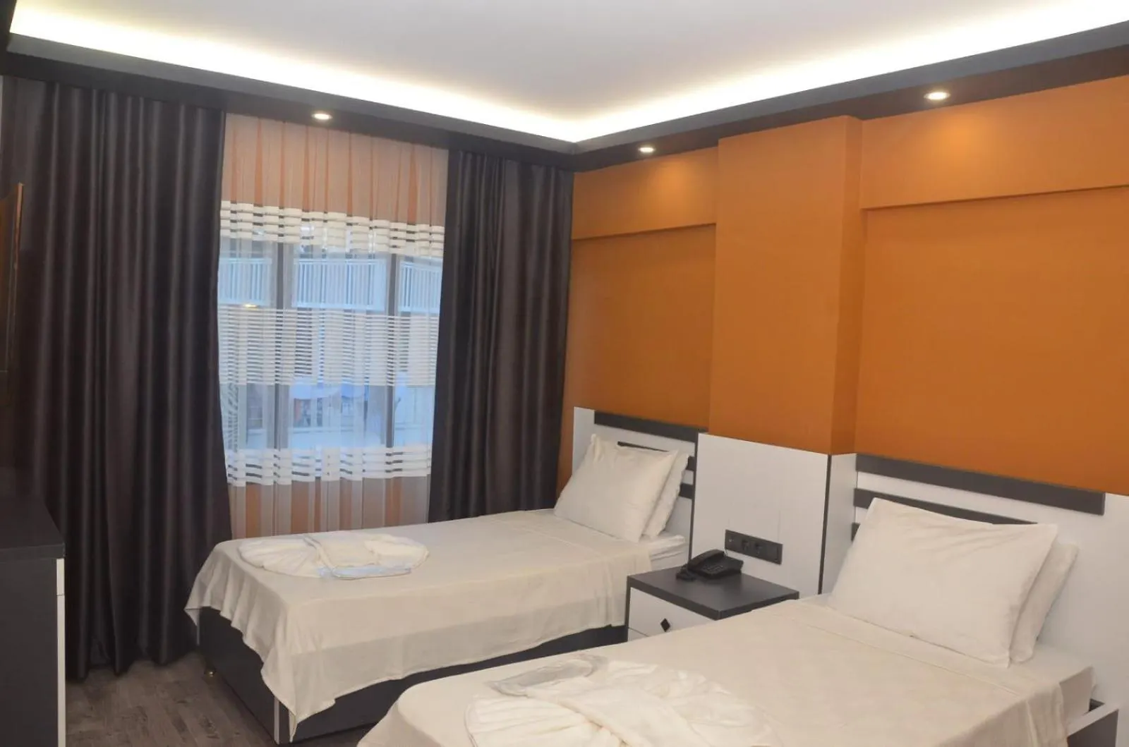 Grand Ayhan Hotel كوشاداسيه