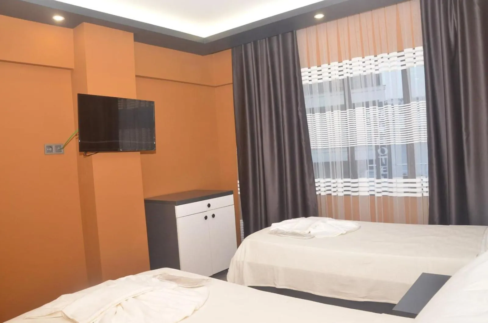 Grand Ayhan Hotel كوشاداسيه تركيا